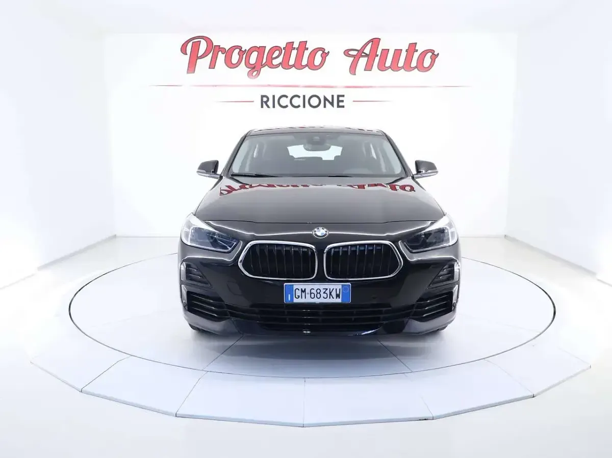 Usata BMW X2 150 CV (110 kW) 2022 Schwarz SUV