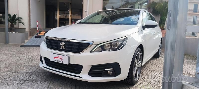 Usata Peugeot 308 Allure 131 CV (96 kW) 2019 Bianco Station wagon