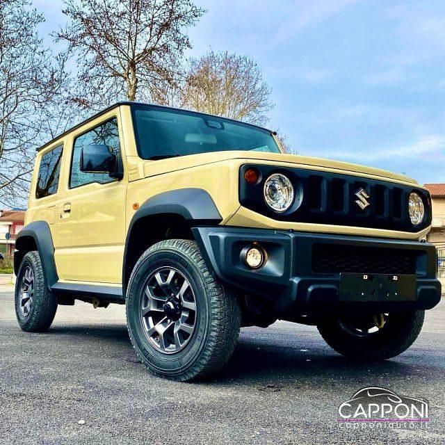 Usata Suzuki Jimny 102 CV (75 kW) 2019 Beige SUV