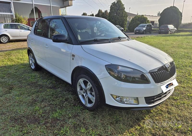 Usata Skoda Fabia Monte Carlo 70 CV (51 kW) 2013 Bianco Utilitaria