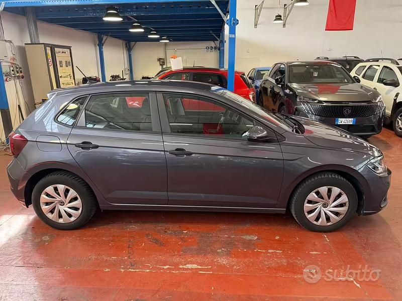 Usata VW Polo 80 CV (58 kW) 2021 Grigio Berlina