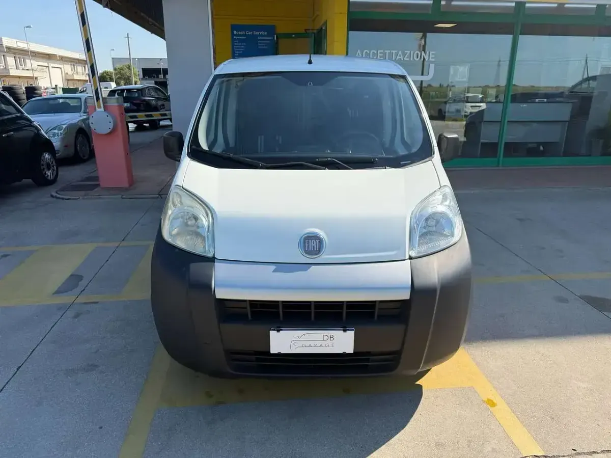 Usata Fiat Fiorino 73 CV (53 kW) 2011 Bianco Monovolume