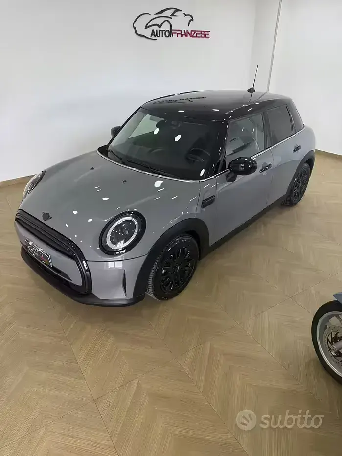 Usata Mini Cooper Classic 136 CV (100 kW) 2022 Grigio Utilitaria
