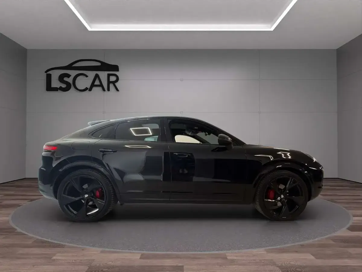 Usata Porsche Cayenne 340 CV (250 kW) 2019 Nero SUV