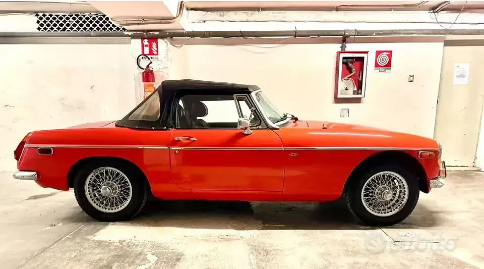 Usata MG B 95 CV (69 kW) 1970 Arancione Cabrio