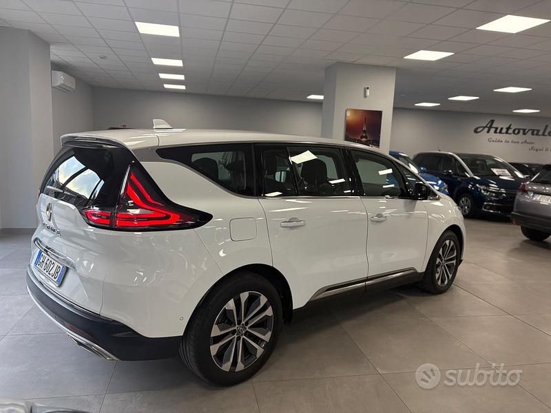 Usata Renault Espace Business 190 CV (139 kW) 2021 Bianco Monovolume