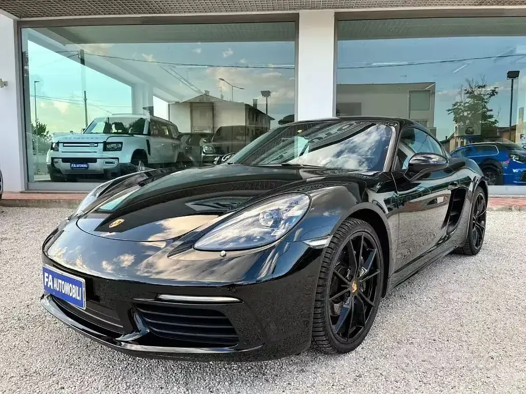 Usata Porsche 718 Cayman 300 CV (220 kW) 2020 Nero Coupé