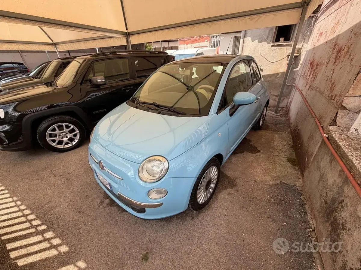 Usata Fiat 500 Lounge 85 CV (62 kW) 2010 Bluazzurro Berlina