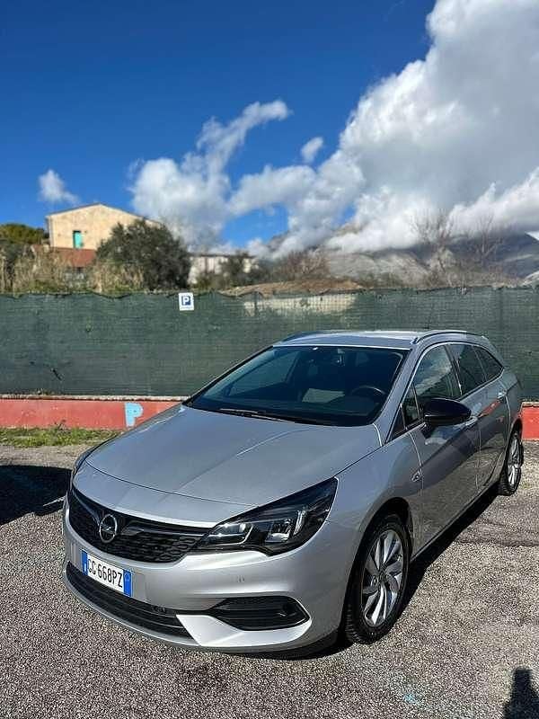 Usata Opel Astra Business Elegance 122 CV (89 kW) 2021 Station wagon