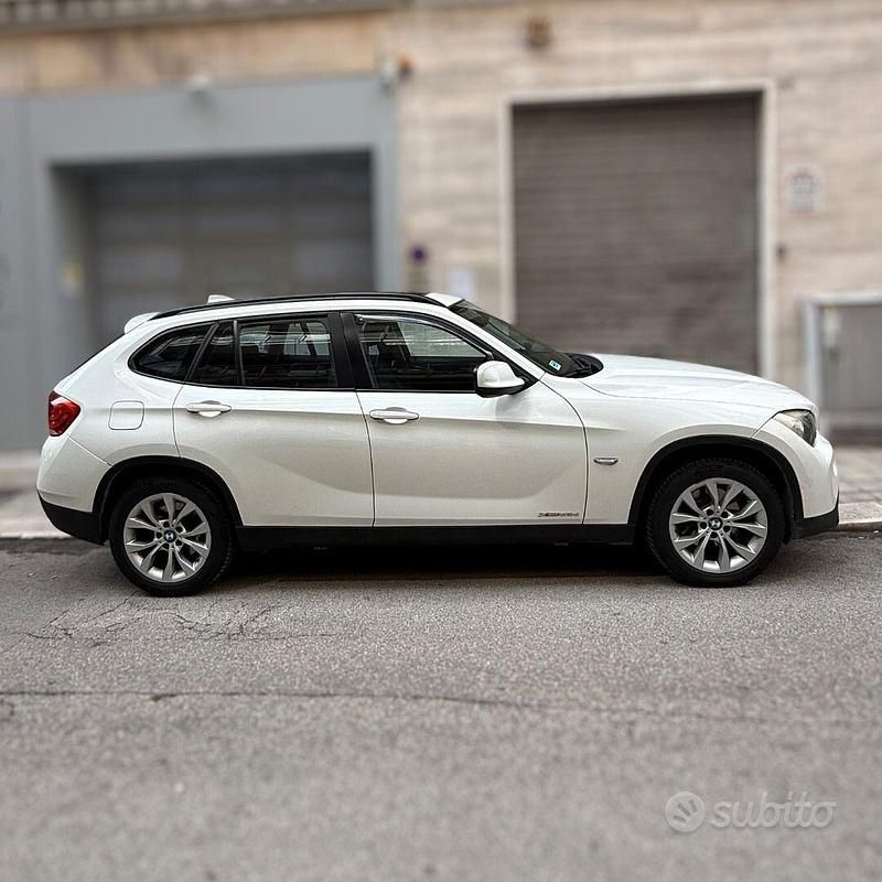 Usata BMW X1 Efficient Dynamics 177 CV (130 kW) 2010 Bianco SUV