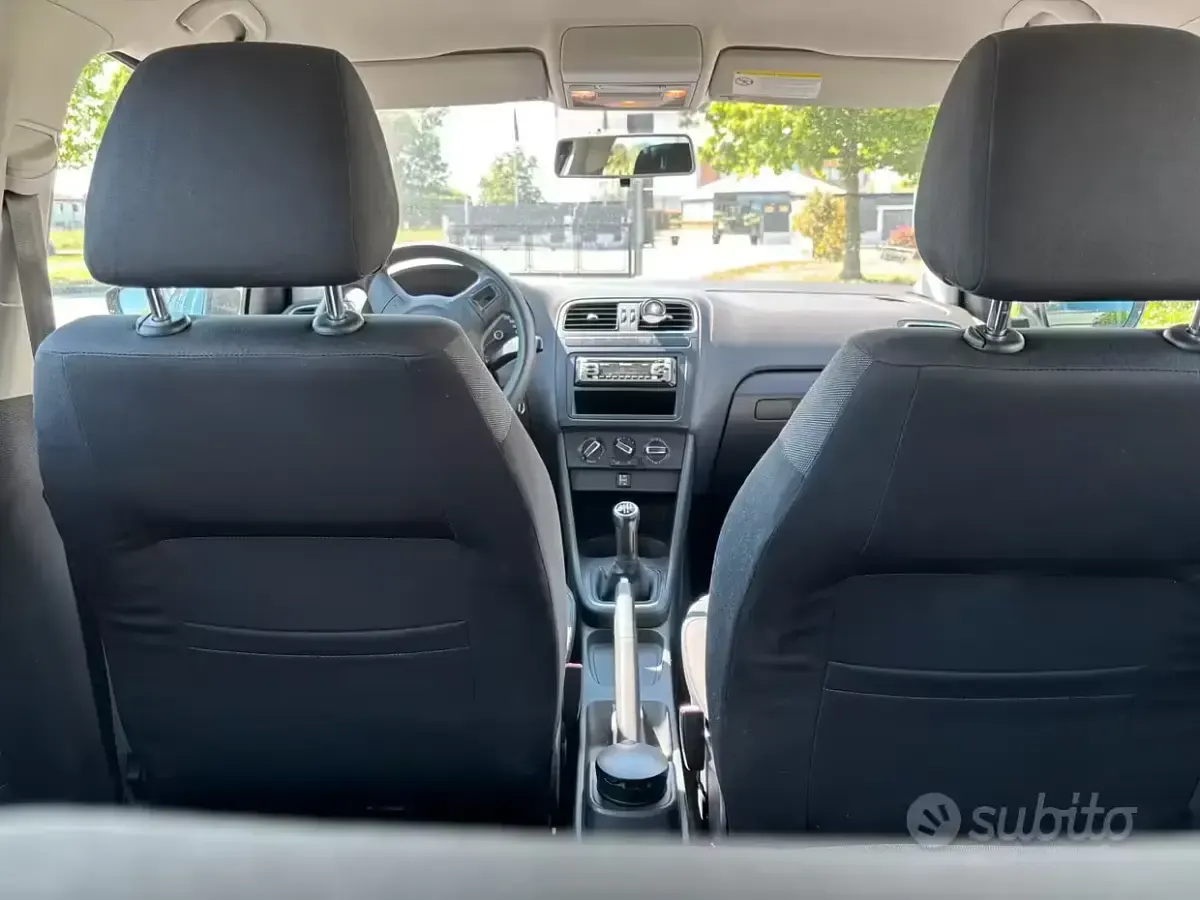 Usata VW Polo 86 CV (63 kW) 2010 Grigio Utilitaria