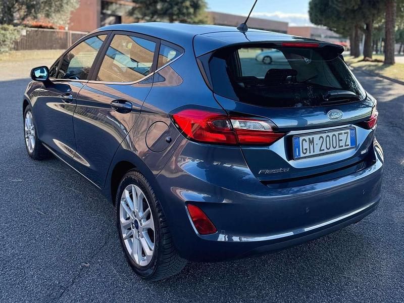 Usata Ford Fiesta Titanium 125 CV (91 kW) 2022 Blu/azzurro Utilitaria