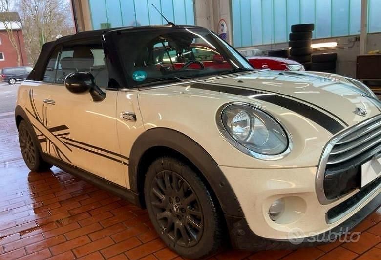 Usata Mini Cooper S Cabriolet 136 CV (100 kW) 2016 Bianco Cabrio