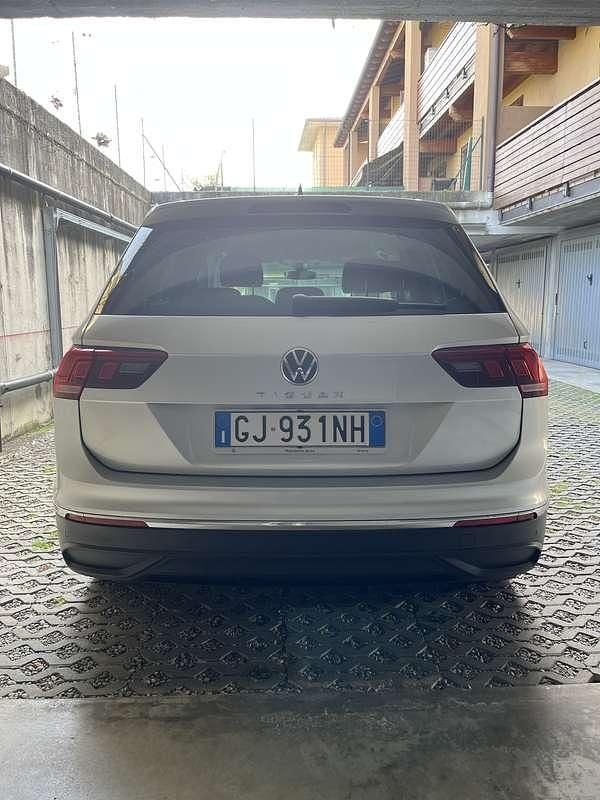 Usata VW Tiguan Life 131 CV (96 kW) 2022 SUV