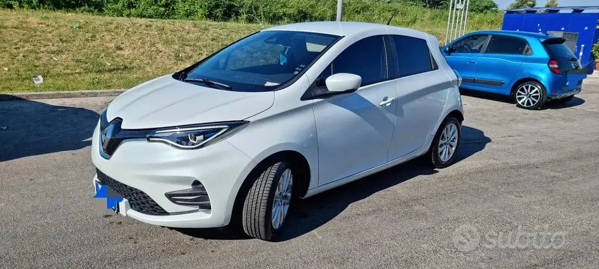 Usata Renault Zoe Zen 50 kW (69 CV) 2020 Bianco Utilitaria
