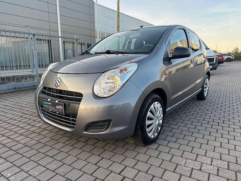 Usata Suzuki Alto GL 68 CV (50 kW) 2014 Grigio Utilitaria