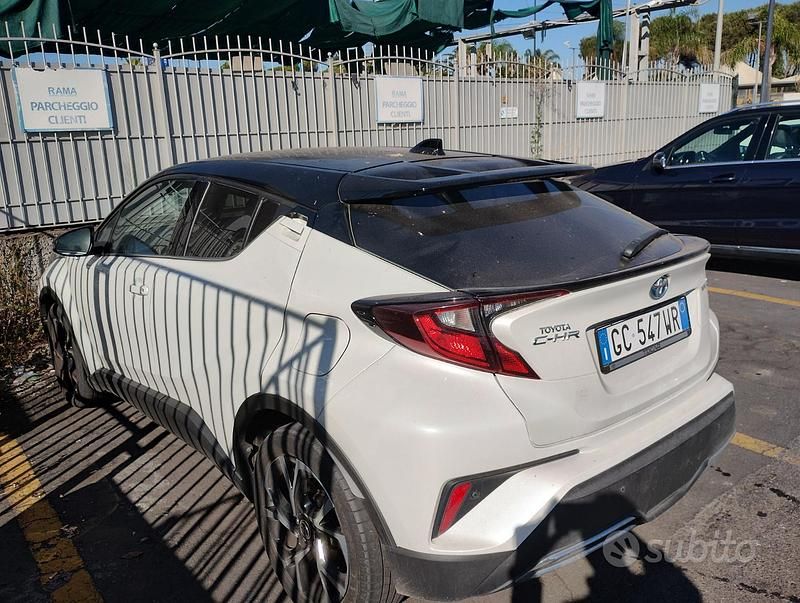 Usata Toyota C-HR 184 CV (135 kW) 2020 Bianco SUV