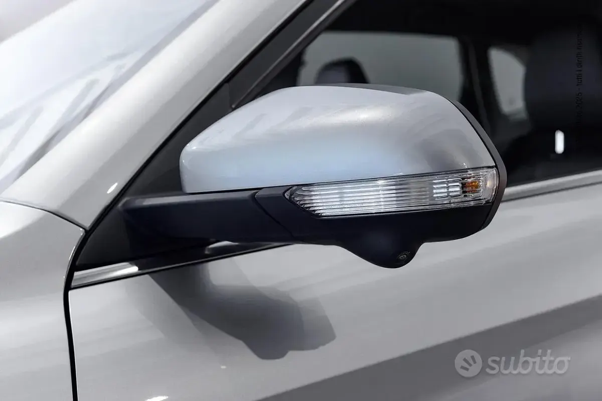Nuova MG ZS Luxury 197 CV (144 kW) 2026 Grigio SUV
