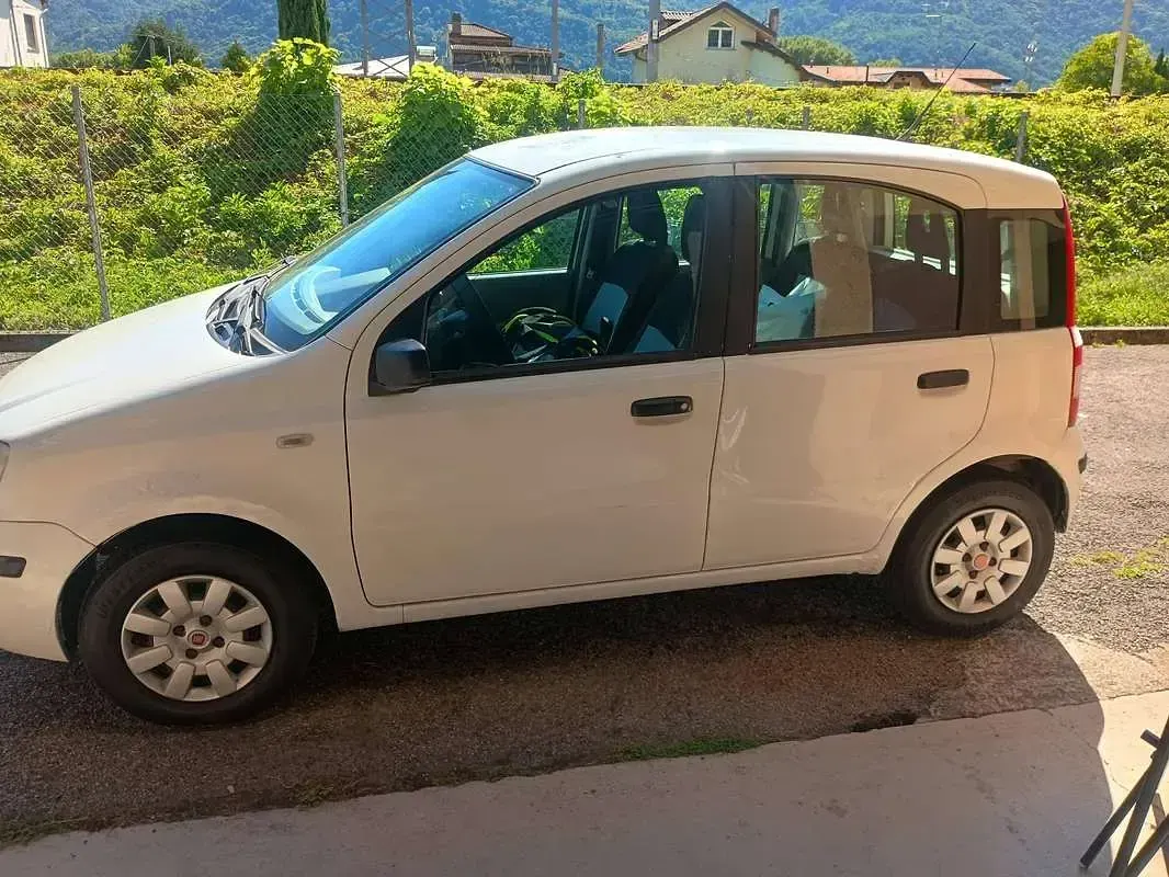 Usata Fiat Panda Active 54 CV (39 kW) 2005 Bianco Utilitaria