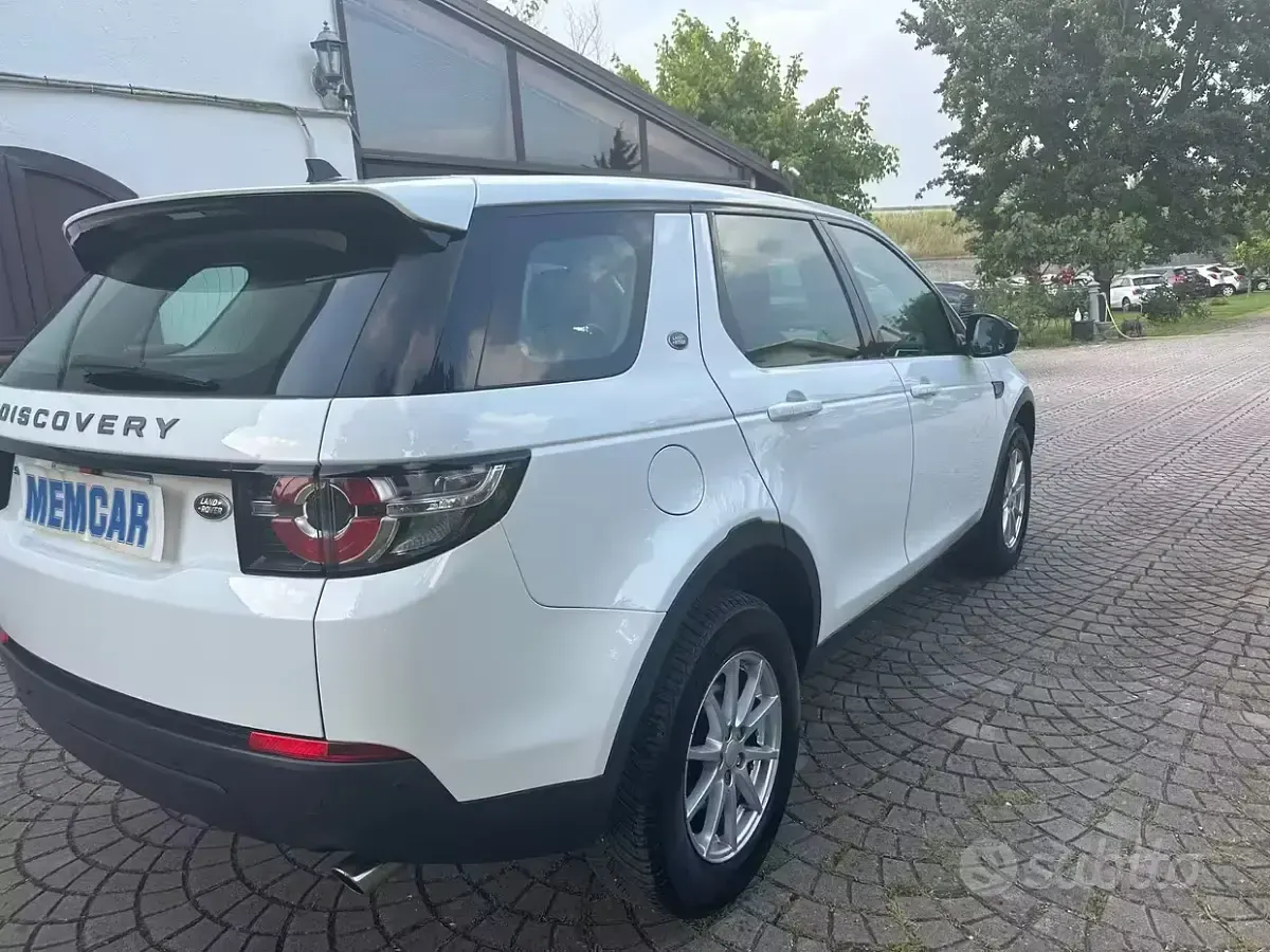Usata Land Rover Discovery Sport HSE 150 CV (110 kW) 2018 Bianco SUV