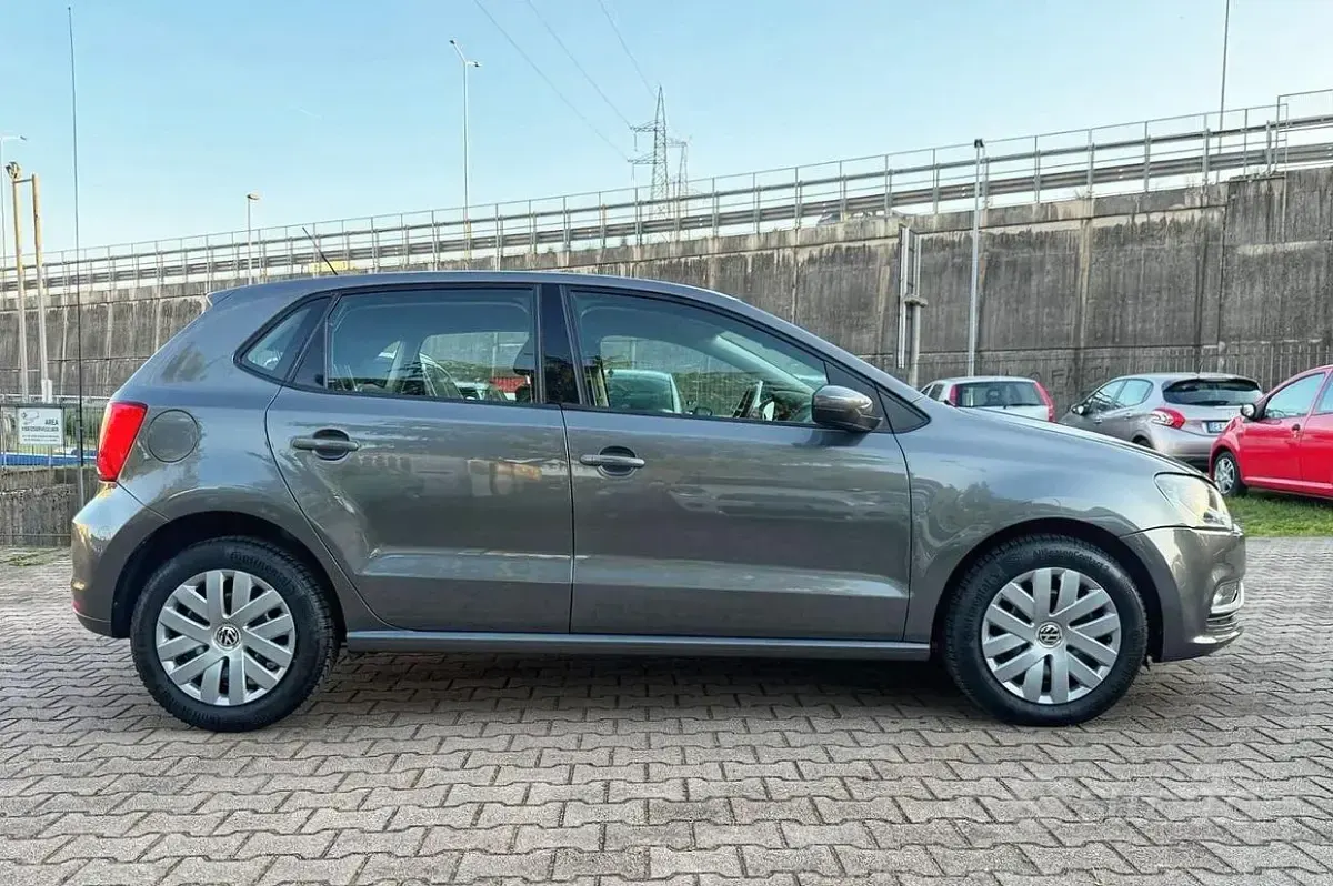 Usata VW Polo 90 CV (66 kW) 2016 Grigio Berlina