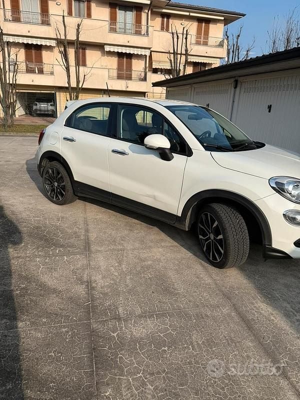 Usata Fiat 500X 140 CV (102 kW) 2015 Bianco SUV