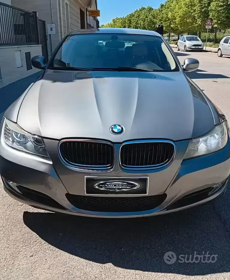 Begagnad BMW 318 M Sport 143 HK (105 kW) 2010 Grå Kombi