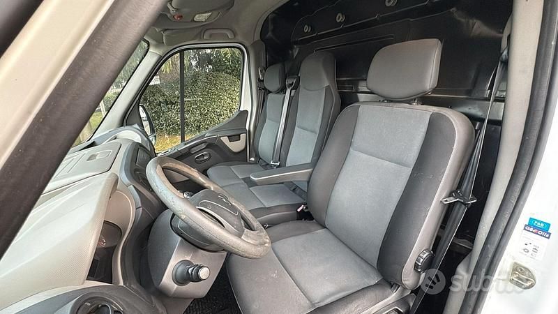 Usata Renault Master 125 CV (91 kW) 2015 Bianco Furgone