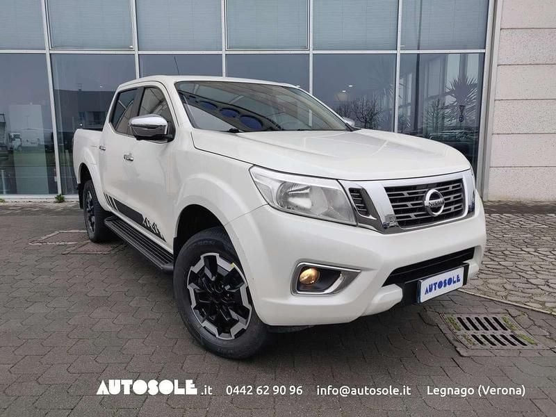 Usata Nissan Navara N-Guard 190 CV (139 kW) 2021 Bianco Pick-up
