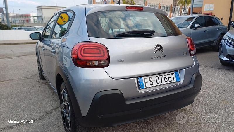 Usata Citroën C3 Shine 75 CV (55 kW) 2018 Grigio Utilitaria