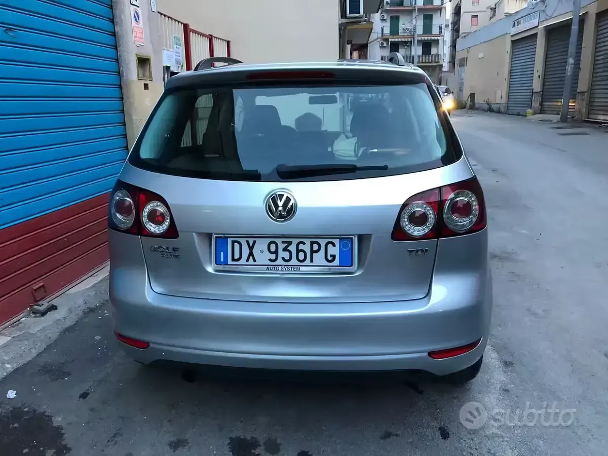 Usata VW Golf Plus Cross 105 CV (77 kW) 2009 Grigio Monovolume