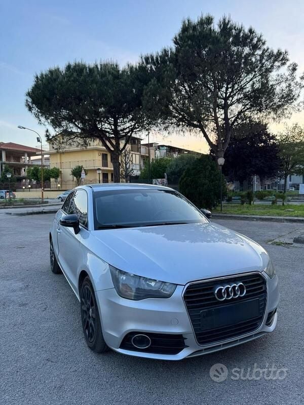 Usata Audi A1 105 CV (77 kW) 2010 Utilitaria