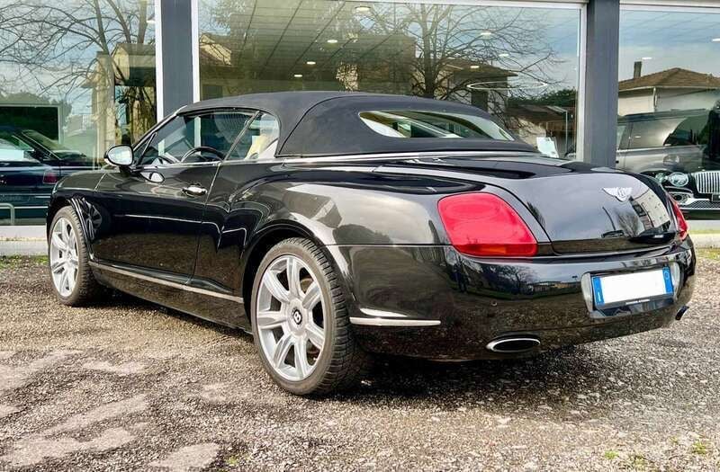 Usata Bentley Continental GT Convertible 559 CV (411 kW) 2007 Nero Cabrio