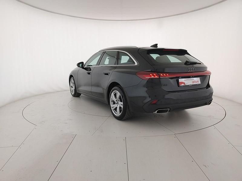 Begagnad Audi A5 Business 150 HK (110 kW) 2025 Svart Kombi