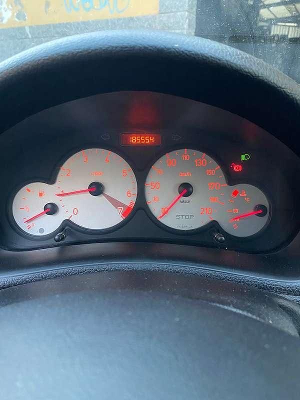 Usata Peugeot 206 60 CV (44 kW) 2005 Berlina