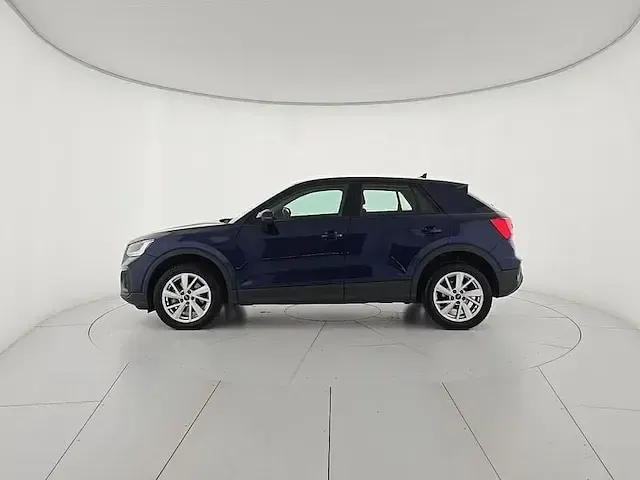 Usata Audi Q2 Admired 150 CV (110 kW) 2022 Blu/azzurro SUV