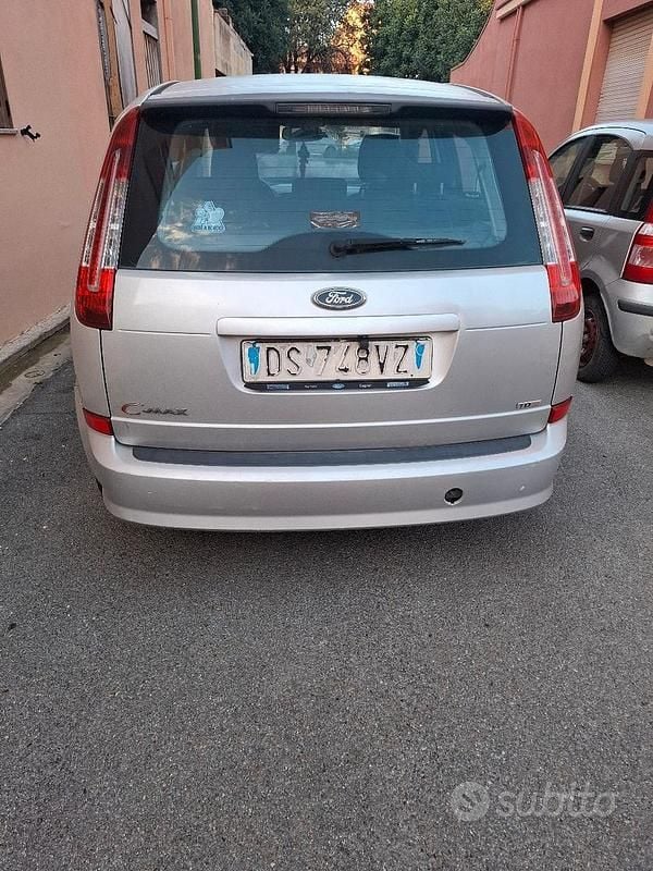 Begagnad Ford C-MAX 90 HK (66 kW) 2008 Grå Minibuss