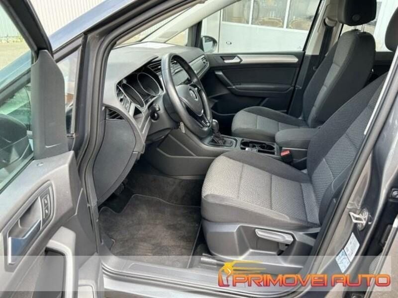 Grigio Usata 2019 VW Touran Business+ Monovolume | 28.900 € (Buon prezzo) - Immagine 1/4