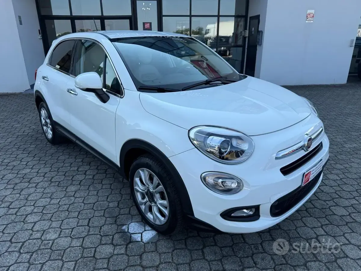 Usata Fiat 500X Lounge 95 CV (69 kW) 2016 Bianco SUV