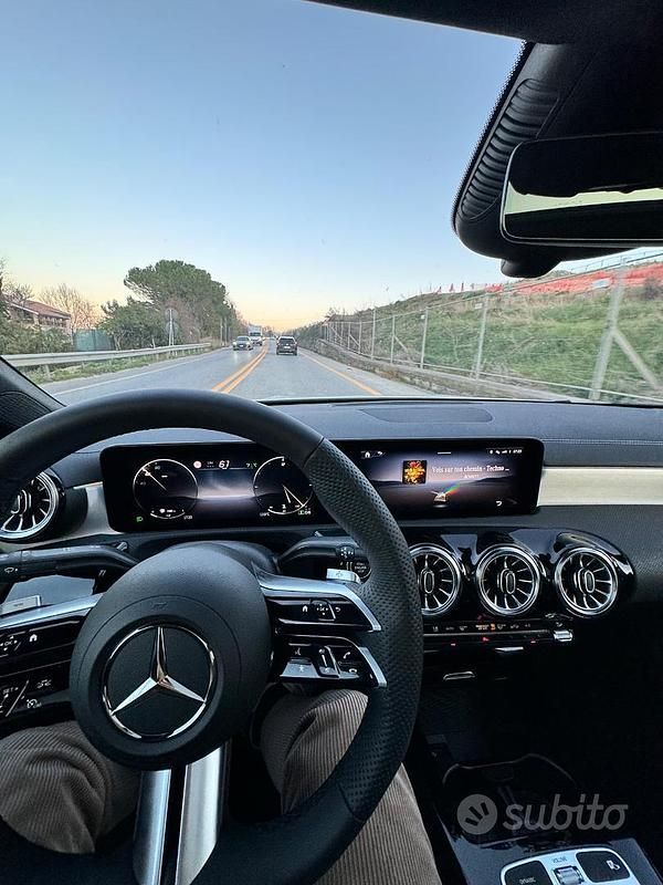 Usata Mercedes CLA200 Advanced Plus 163 CV (119 kW) 2024 Bianco Coupé