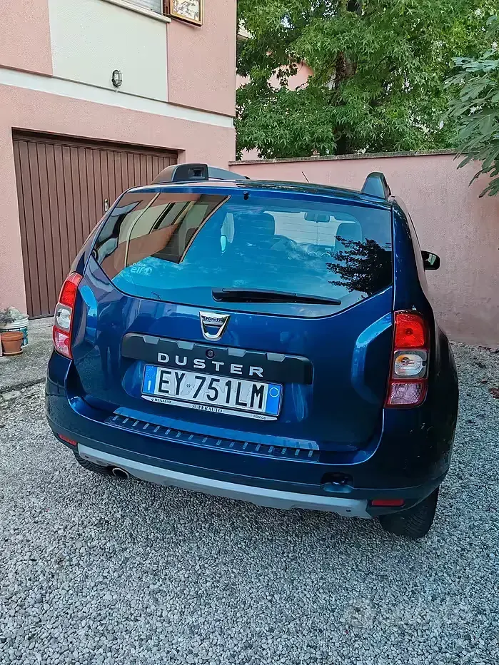 Usata Dacia Duster 109 CV (80 kW) 2015 Bluazzurro SUV