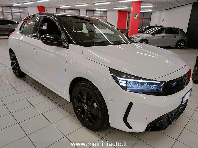 Usata Opel Corsa 101 CV (74 kW) 2025 Bianco Utilitaria