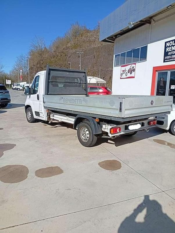 Usata Fiat Ducato 131 CV (96 kW) 2019 Bianco Furgone