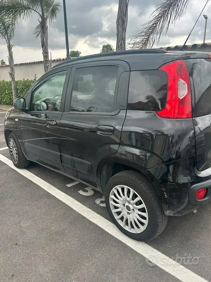 Usata Fiat Panda 85 CV (62 kW) 2015 Nero Utilitaria