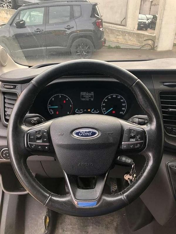 Usata Ford Transit 129 CV (94 kW) 2022 Giallo Furgone