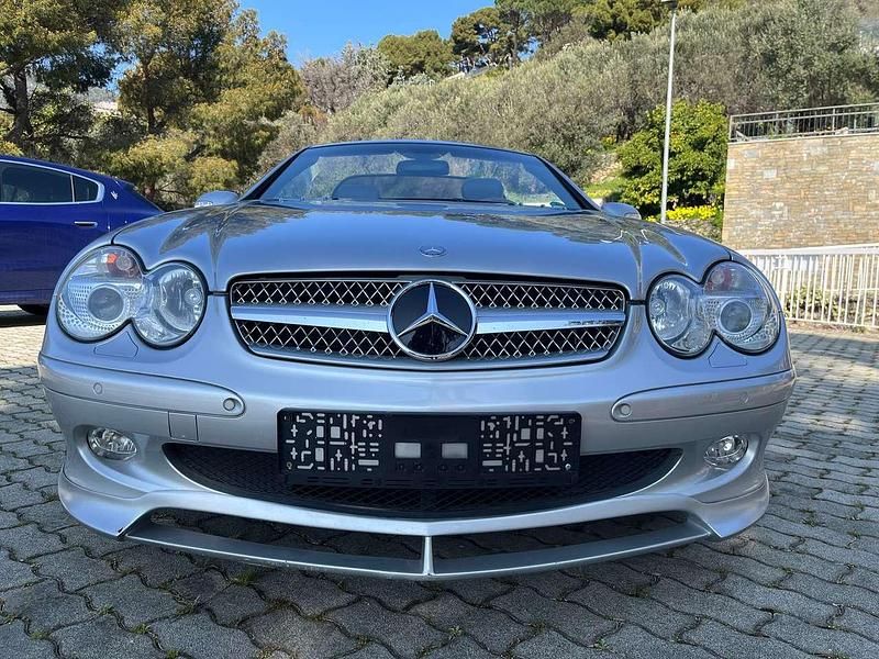 Usata Mercedes SL350 245 CV (180 kW) 2003 Argento Cabrio