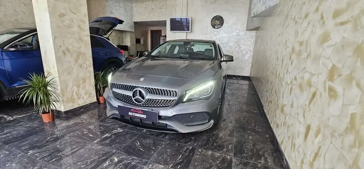 Usata Mercedes CLA220 177 CV (130 kW) 2017 Nero Coupé
