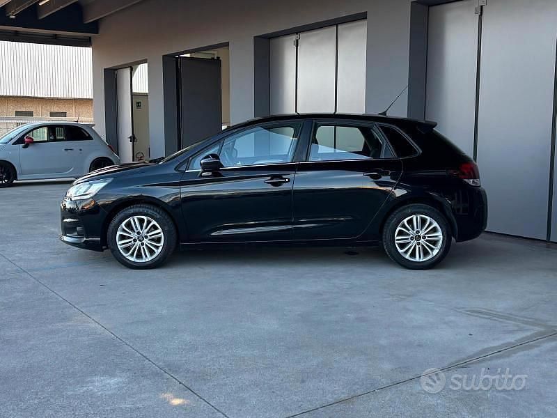 Usata Citroën C4 Feel 120 CV (88 kW) 2017 Nero Berlina