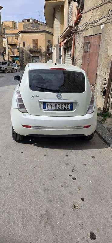 Usata Lancia Ypsilon 75 CV (55 kW) 2009 Utilitaria