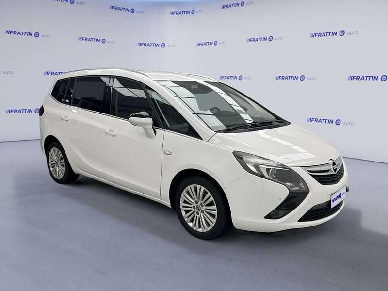 Usata Opel Zafira Tourer Cosmo 150 CV (110 kW) 2015 Bianco Monovolume